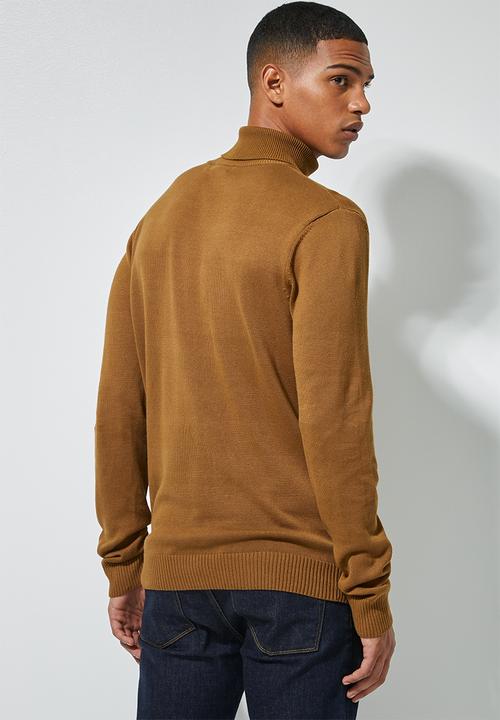 Superbalist - Premium slim fit roll neck knit - brown