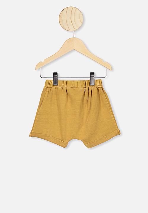 Cotton On - Sawyer short - yellow 