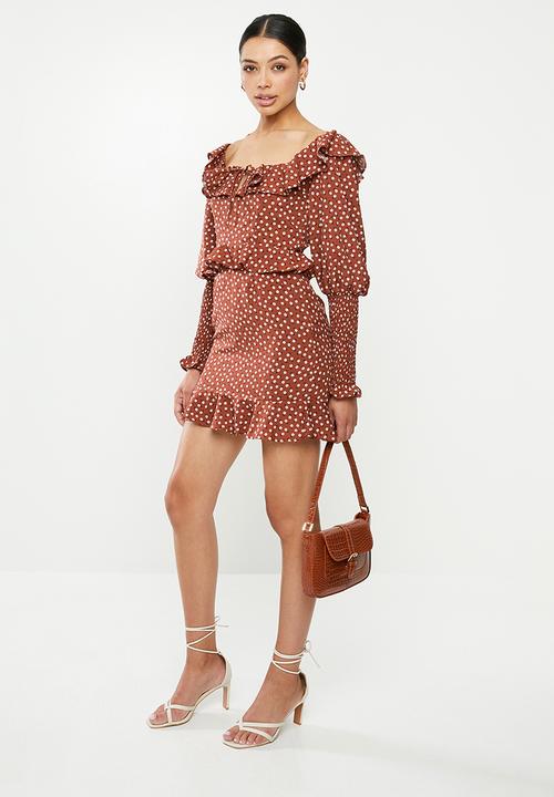 Missguided - Ditsy floral shirred milkmaid mini dress - multi 