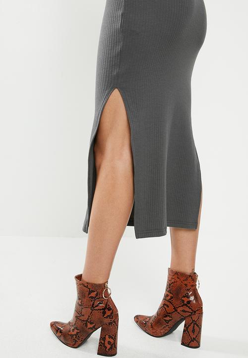 Missguided - Rib ls tortoiseshell belted midi dress - grey