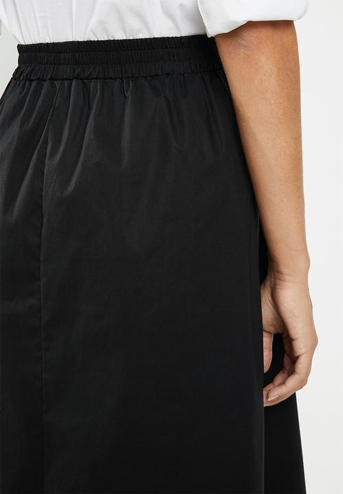 edit - Full skirt with elasticated band - black