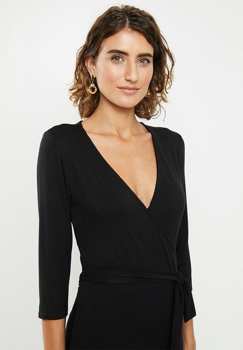edit - Classic wrap dress - black