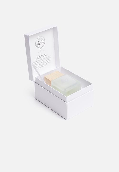 Anke Products - Wild lemongrass room diffuser (gift box)