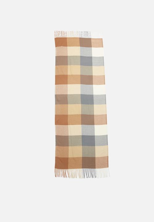 edit - Fuschia blanket scarf - multi