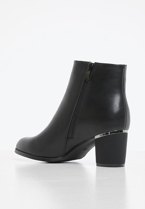 Butterfly Feet - Saphire boot - black