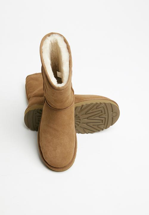 UGG® - Classic short ii - chestnut