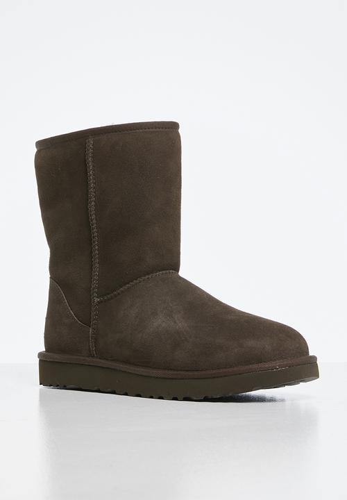 UGG® - Classic short ii - chocolate