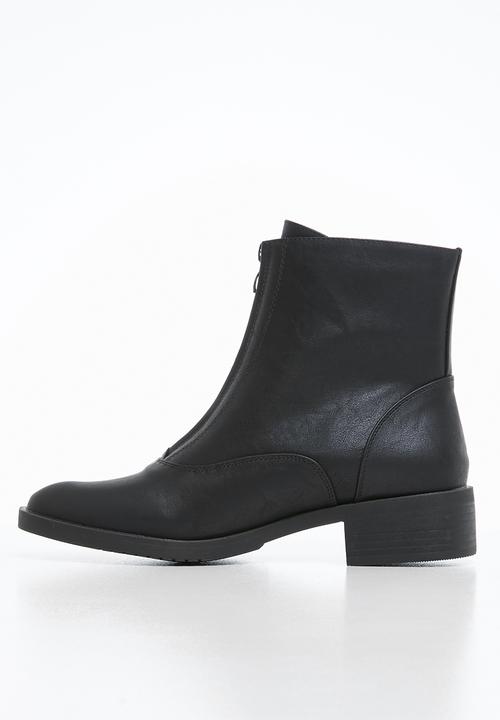 Miss Black - Cyna boot - black