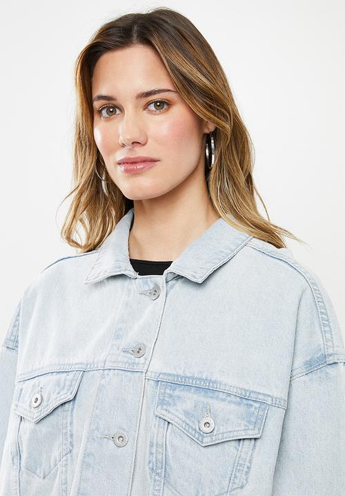 Cotton On - Oversized denim jacket - faded blue
