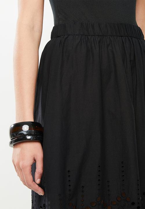 Jacqueline de Yong - Sweety knee skirt - black