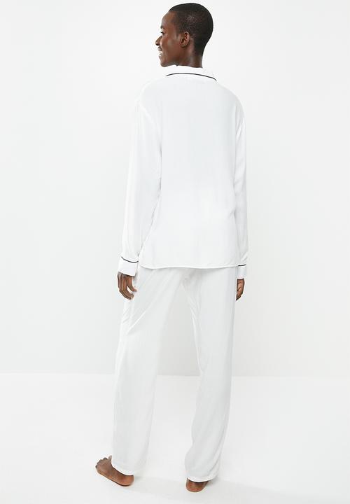 Superbalist - Sleep shirt & pants set - black & white