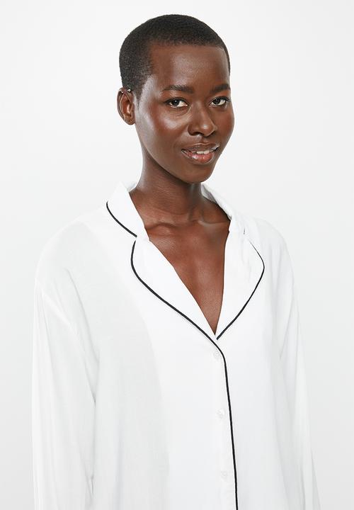 Superbalist - Sleep shirt & pants set - black & white