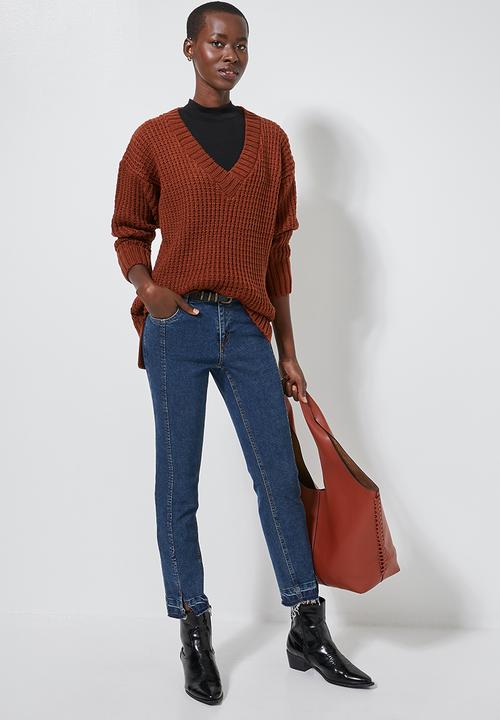 Superbalist - Slouchy v-neck pullover - rust