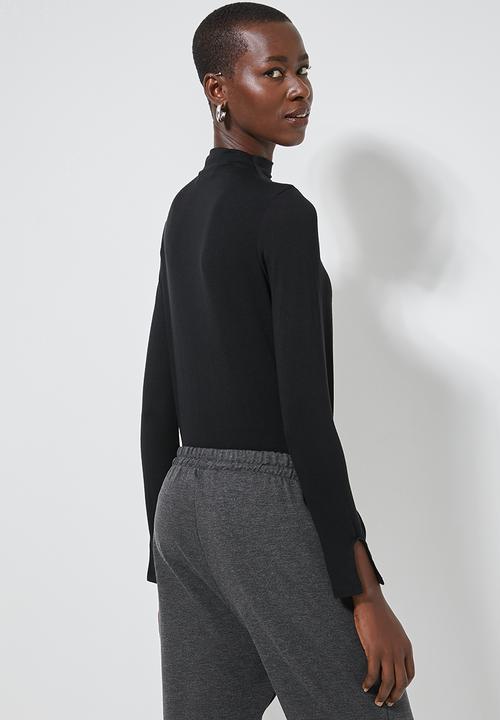 Superbalist - Grown on neck long sleeve fitted top - black