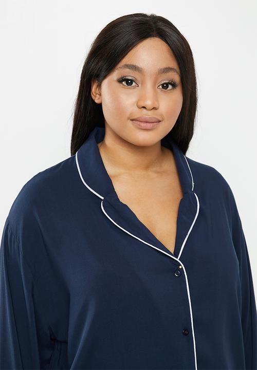 Superbalist - Plus sleep shirt & shorts set - navy