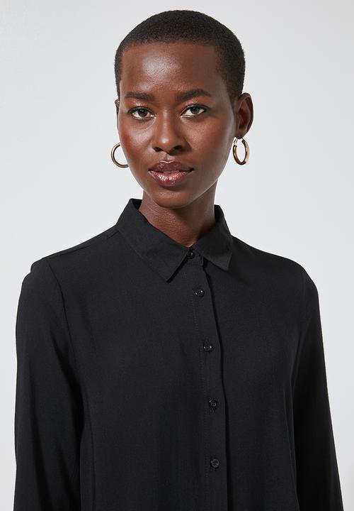 Superbalist - Relaxed curved hem shirt - black