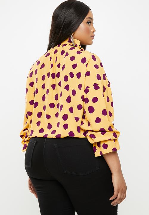 Glamorous - Plus purple spot blouse - yellow & purple 