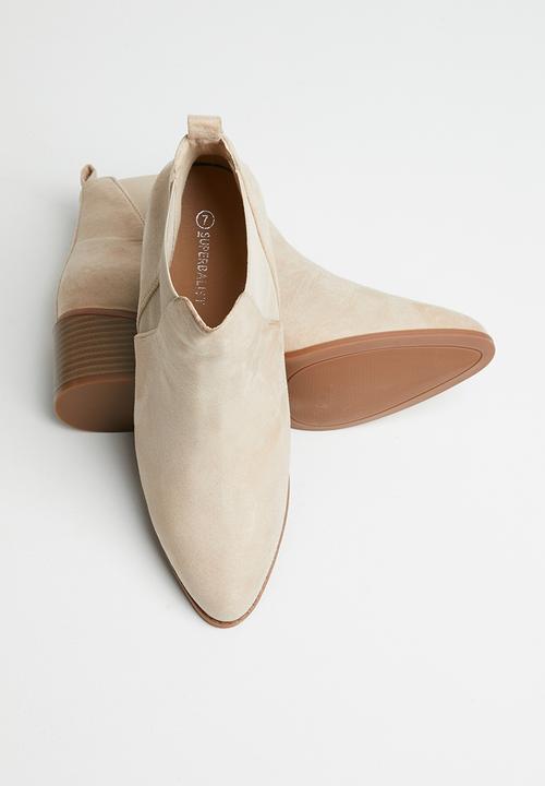 Superbalist - Meghan chelsea boot - neutral