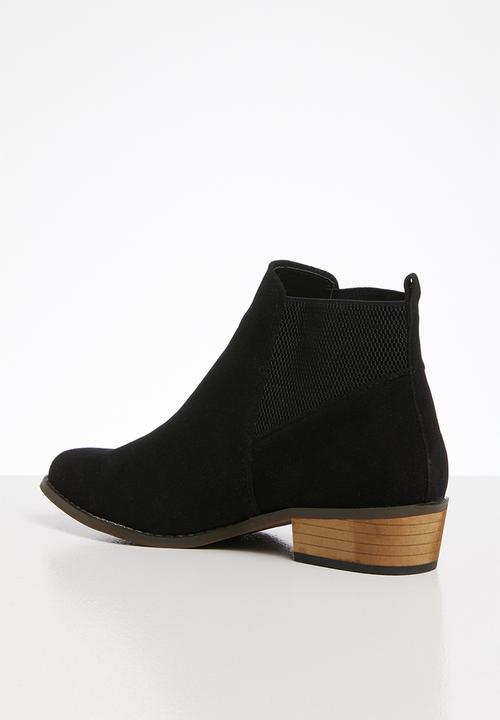 Butterfly Feet - Talia boot - black