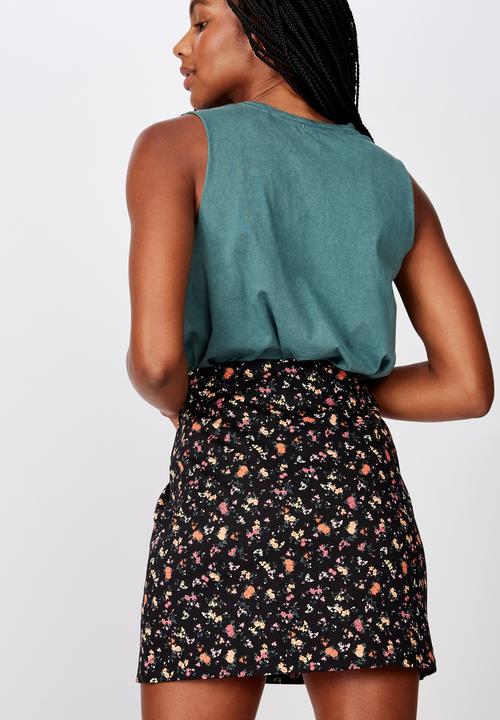Factorie - Double split mini skirt - black floral