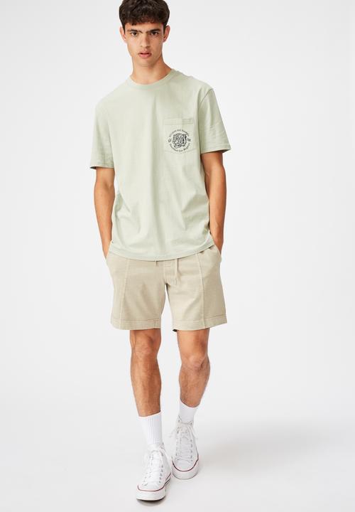 Factorie - Villains and vandals pocket tee - green 