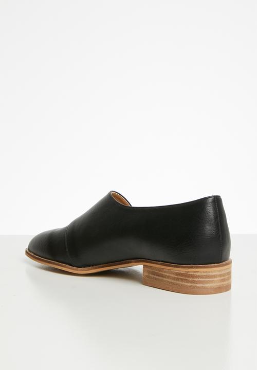 Miss Black - Aquai pump - black