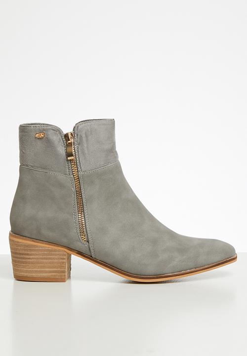 Miss Black - Archa boot - grey