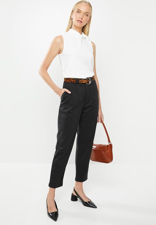 Jacqueline de Yong - Catia sleeveless neck binding top - white