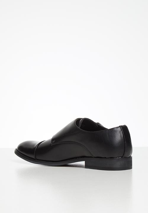 Superbalist - Jonah monk strap - black
