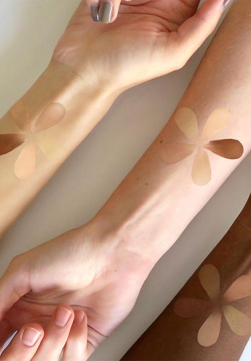 Elizabeth Arden - Ceramide Lift and Firm Makeup SPF 15 PA++ - Buff