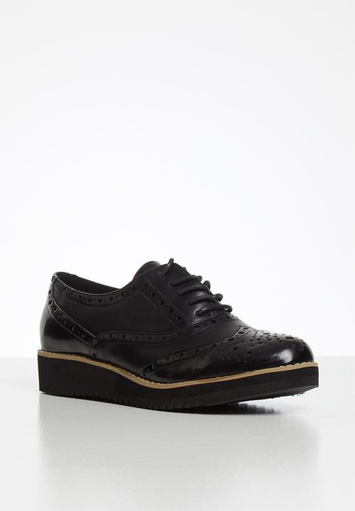Madison® - Kayla brogue - black