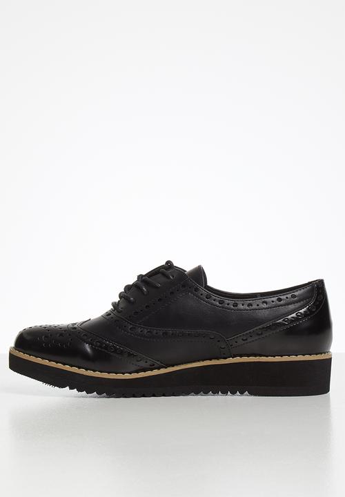 Madison® - Kayla brogue - black