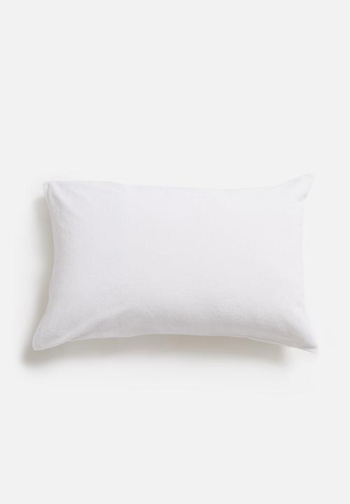 Sheraton Textiles - Terry towelling pillow protector - white
