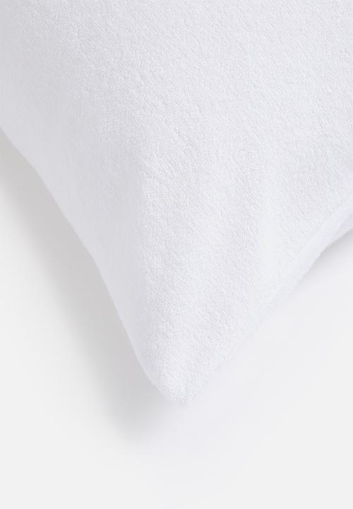 Sheraton Textiles - Terry towelling pillow protector - white
