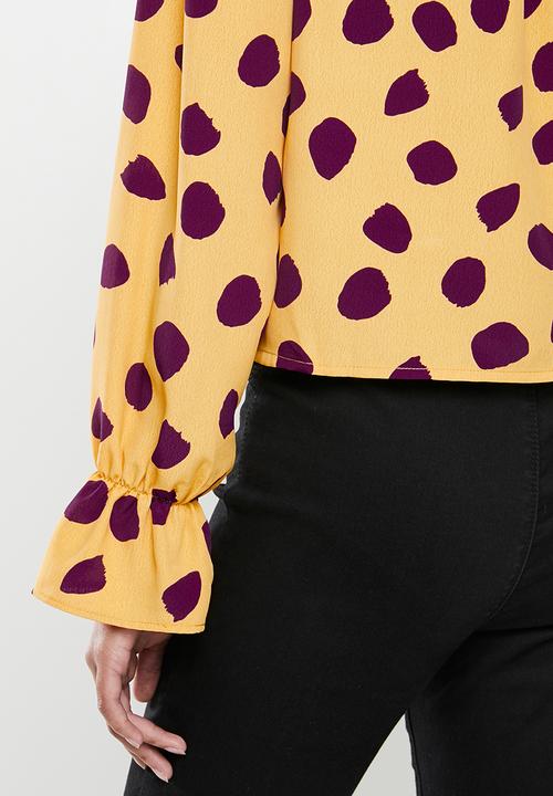 Glamorous - Petite spot blouse - yellow & purple 