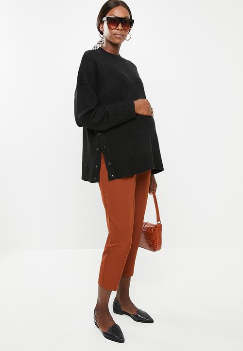 Cotton On - Maternity side button pullover - black