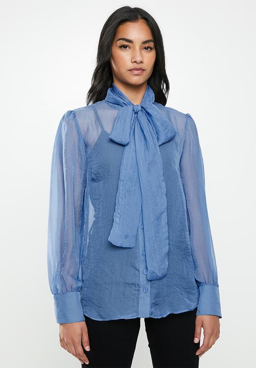 Glamorous - Petite kitty bow blouse - blue