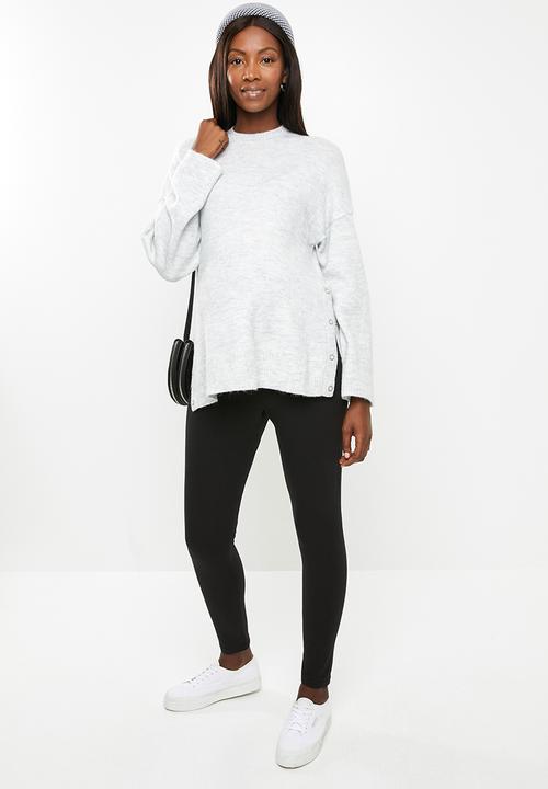 Cotton On - Maternity os side button pullover - silver 