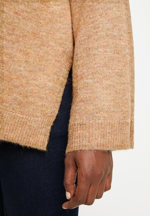 Cotton On - Maternity os slouchy roll neck - rusk 