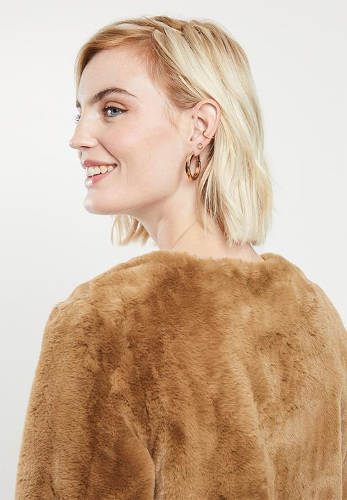 Vero Moda - Allibutton short faux fur jacket - tobacco brown