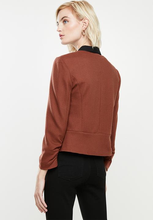 Vero Moda - Inez 3/4 zip blazer boo - mahogany