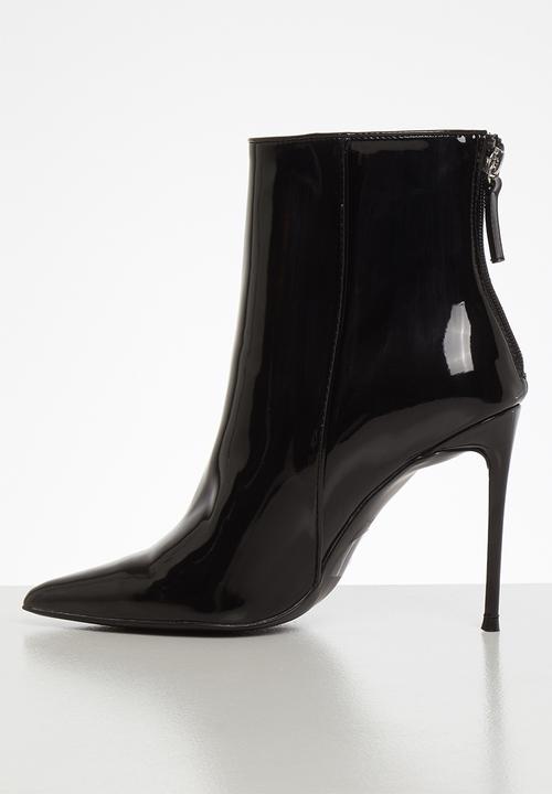 Steve Madden - Via bootie - black