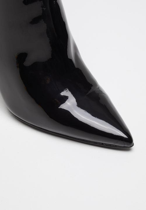 Steve Madden - Via bootie - black