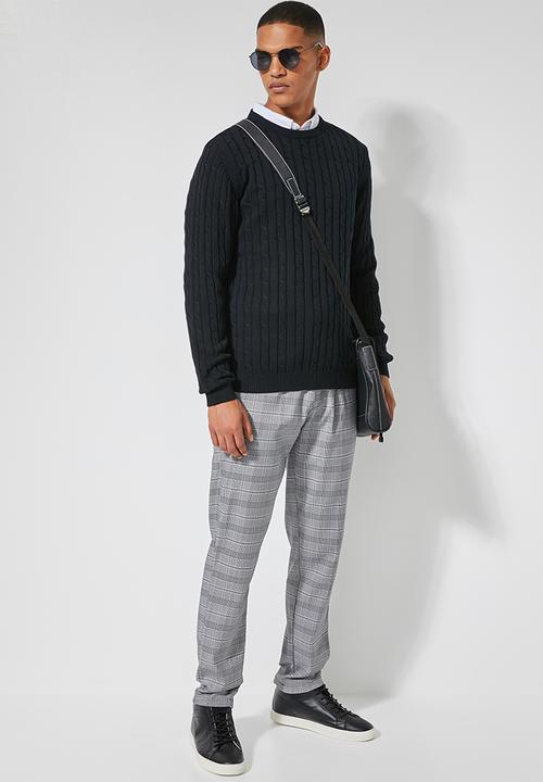 Superbalist - Premium cable knit - black