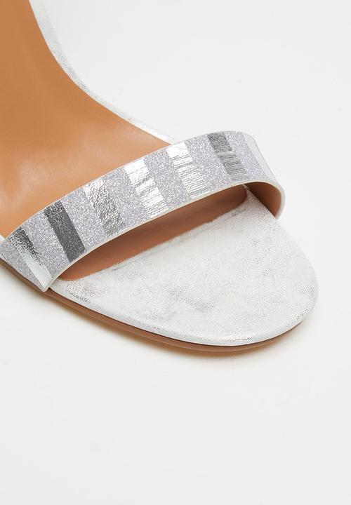 Footwork - Macey heel - white & silver