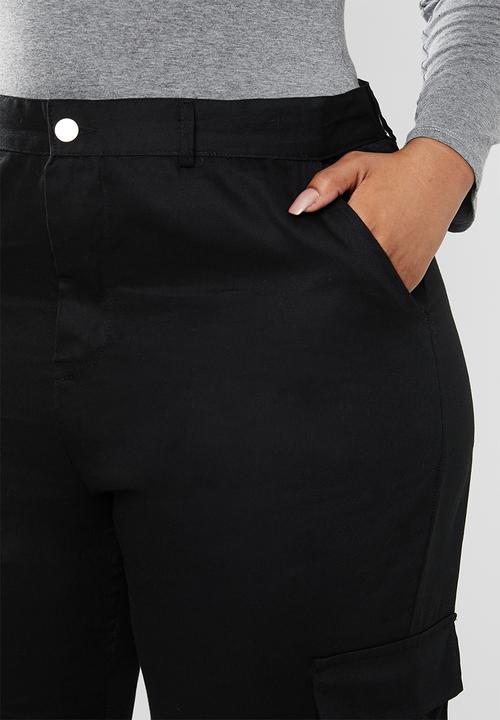 Missguided - Plus size plain cargo trousers - black