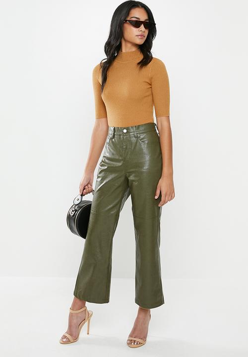 Glamorous - Petite high neck knit- camel