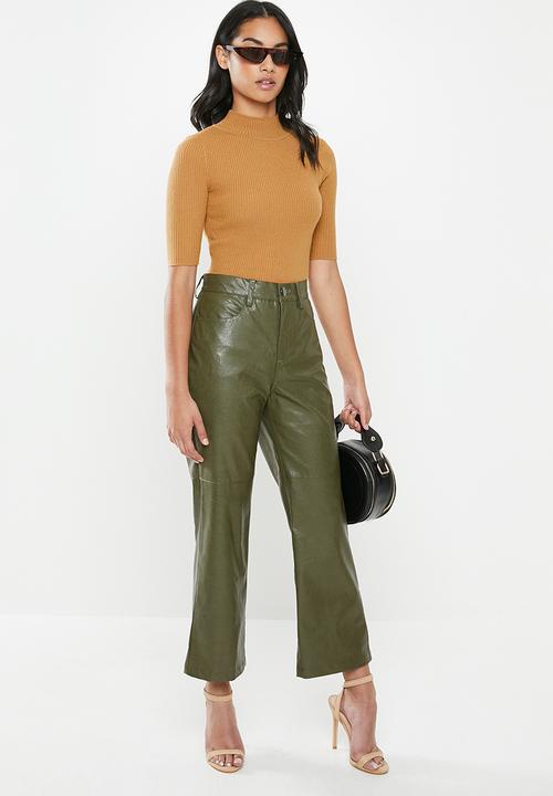 Glamorous - Petite PU crop trouser - khaki