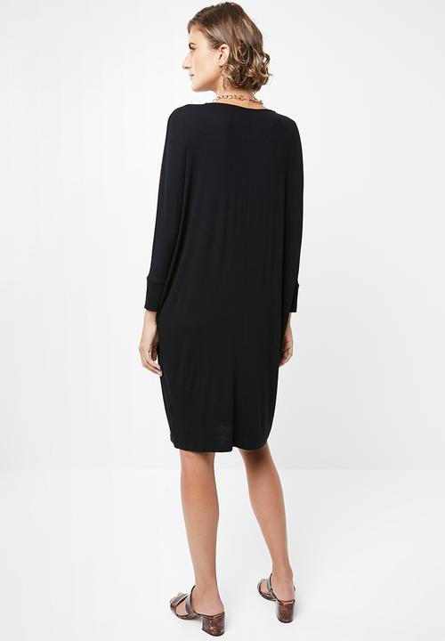 edit - Drapey knit dress - black