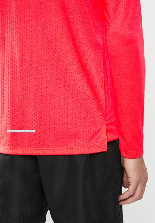 Nike - Nike rise 365 long sleeve tee - orange